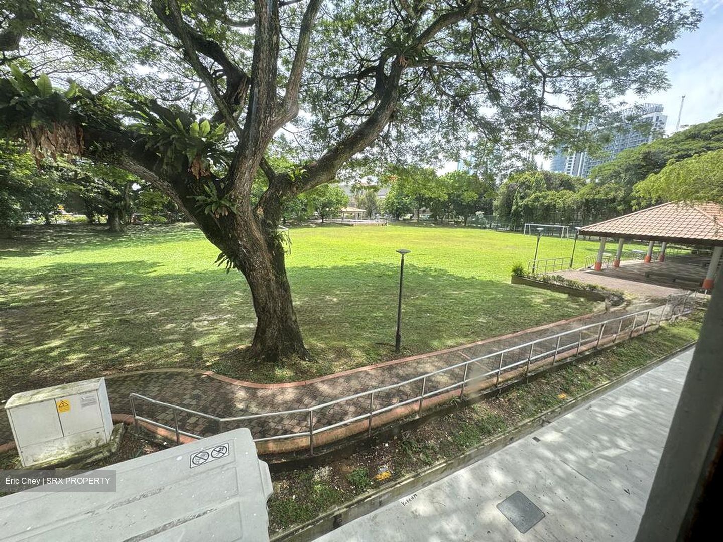 Blk 212 Jurong East Street 21 (Jurong East), HDB 5 Rooms #575315381